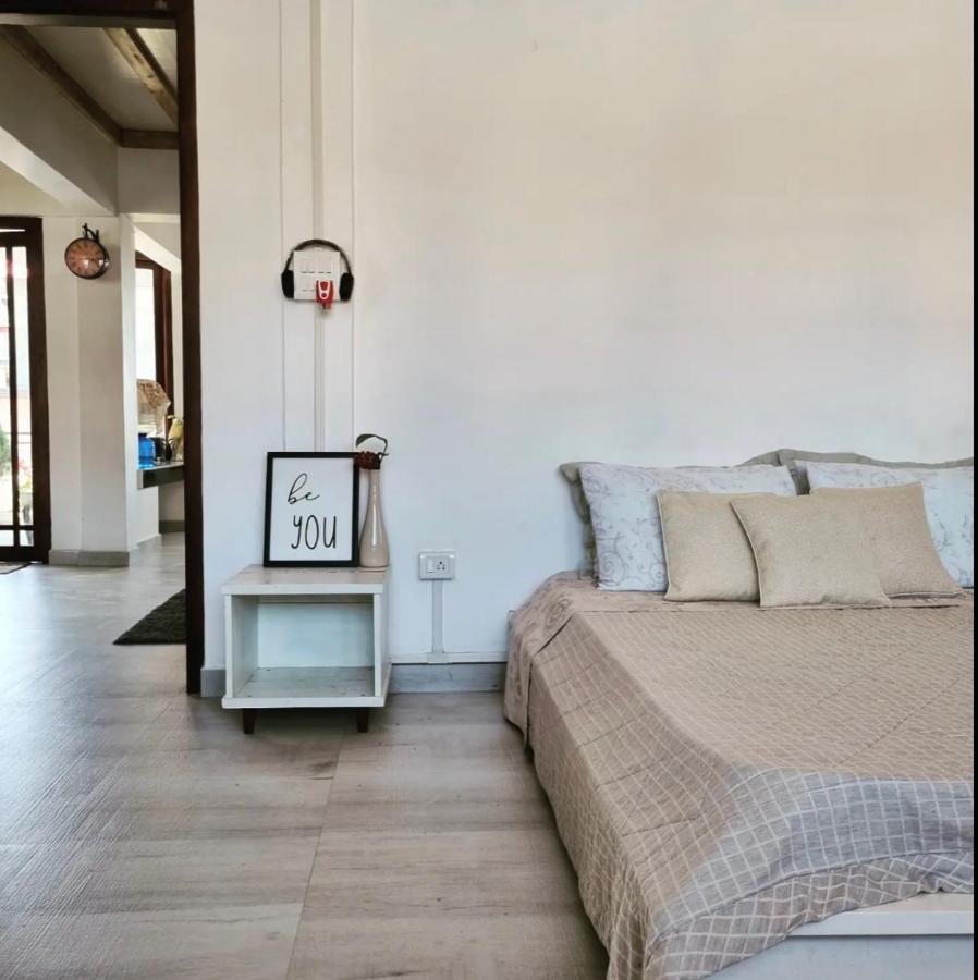 Medom's BnB Kohima Eksteriør billede